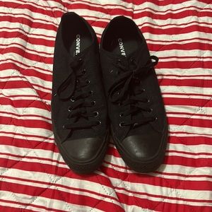 Black low top Converse, Size 13
